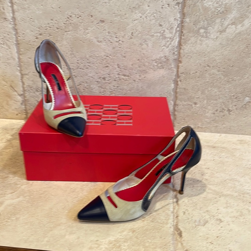 Carolina Herrera Black and Cream Heels